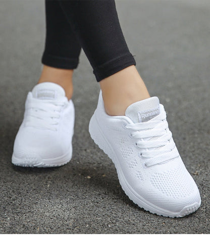 LIVYA | Ergonomische Sneakers Lichtgewicht & Stabiele Grip