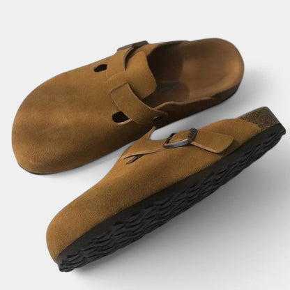 NOVALI ® | Comfortabele slippers met verstelbare gesp