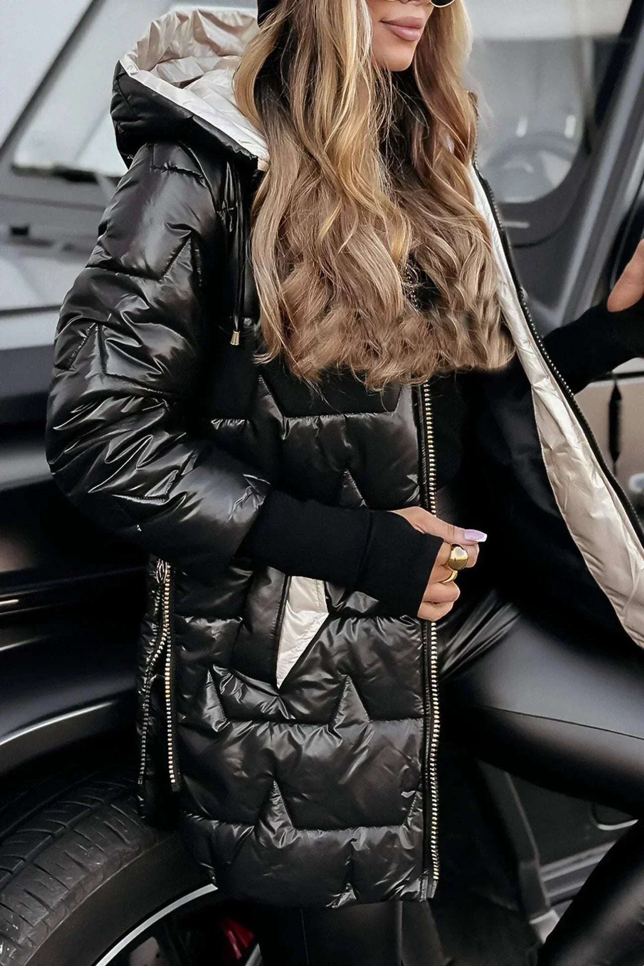 LORETTA | Lange Winterjas met Beschermende Warmte en Tijdloze Elegantie