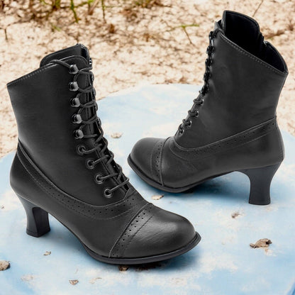 Victoria | Elegante en Comfortabele Halfhoge Laarzen met Veters